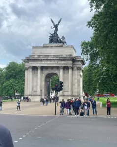 Screen Shot 1445 11 22 At 22.33.46