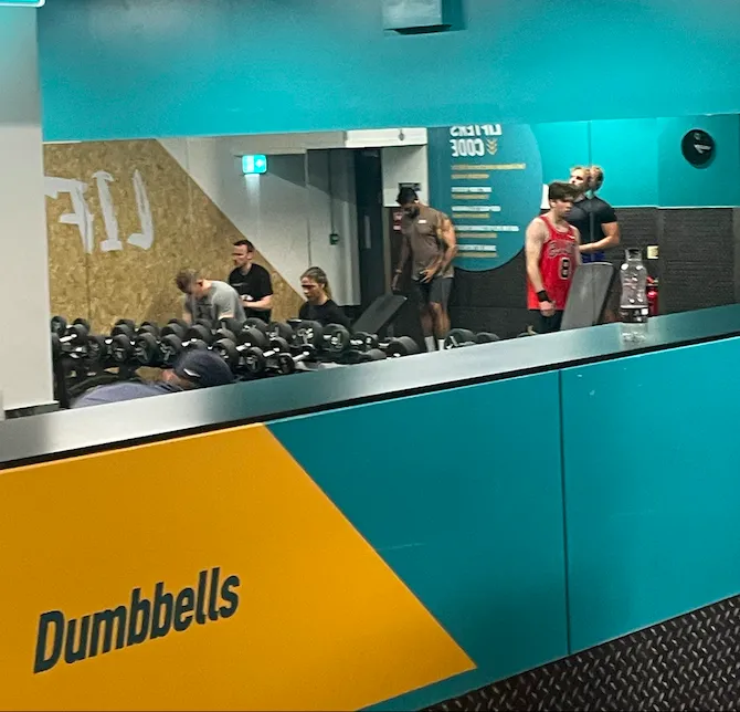 Screen Shot 1446 01 19 At 01.06.19